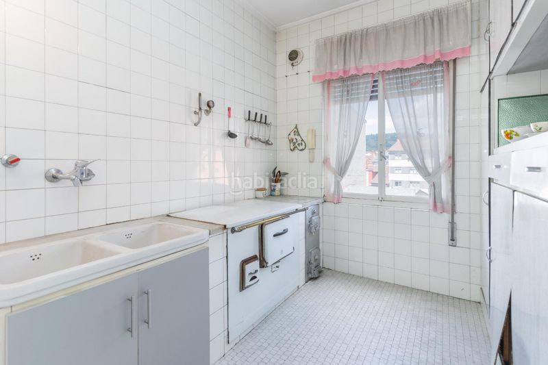 Foto c75bd0c4-ee6c-4f51-be59-f900bb0170a9. Pis a calle del doctor fleming 4 a La Felguera Langreo