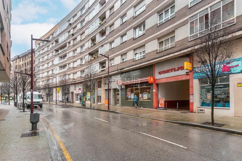 Foto ef883d77-460e-41dd-bcc9-6583970d02f1. Geschäftsraum in camino del cortijo 40 in El Natahoyo Gijón