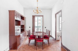 Pis  Avenida de aller 9. Historia e identidad en una propiedad disponible en avenida de a