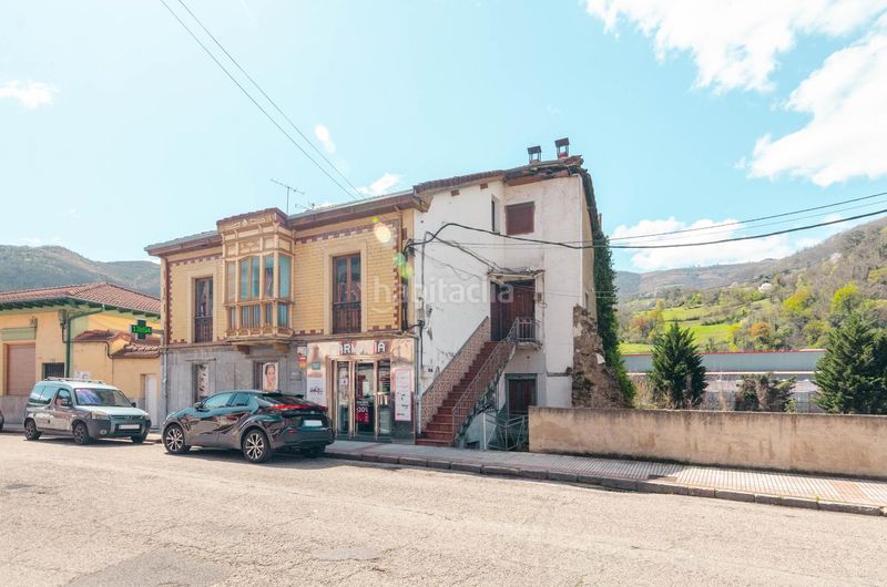 Foto 8439cf28-31f5-4816-9a3e-a7e914f579d5. Pis a Aller