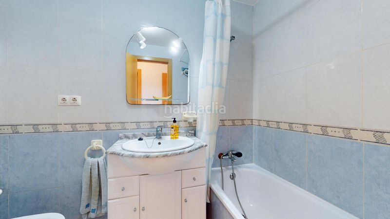 Foto 50d6d990-c356-4325-843f-31a958b6c70c. Pis a calle almadraba (a) 4 a Almerimar Ejido (El)