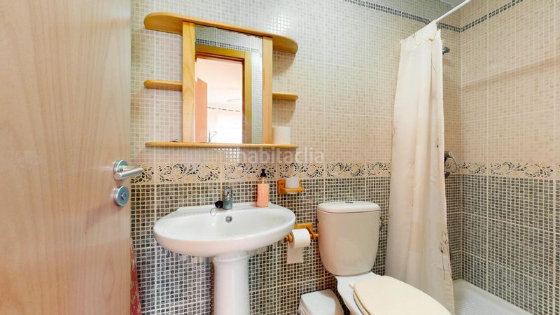 Foto 5d017549-e2c0-415e-b125-99b8e63ffd32. Pis a calle almadraba (a) 4 a Almerimar Ejido (El)