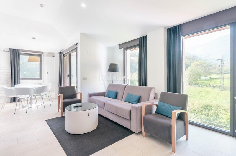 Foto 0effcce2-82b7-4301-82ba-c2f17789fc89. Chalet complejo rural en venta en Morcín