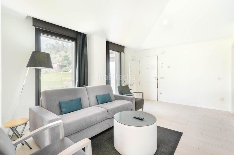 Foto a6a1e191-2565-4bab-84e2-94e37d6b55d7. Chalet complejo rural en venta en Morcín