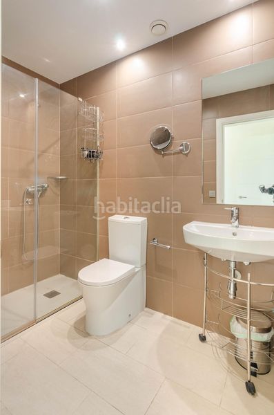 Foto de0085ed-a354-4404-838e-b12016feb946. Chalet complejo rural en venta en Morcín