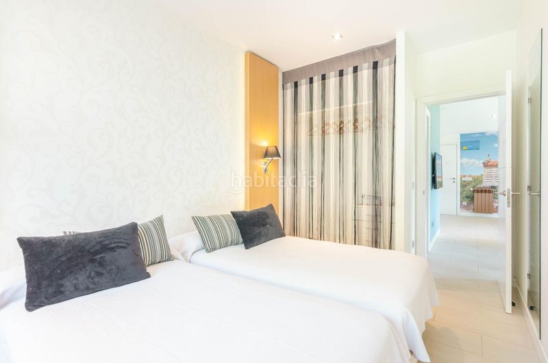 Foto e4c05a9b-3ede-405d-b701-9bb8b68206c5. Chalet complejo rural en venta en Morcín