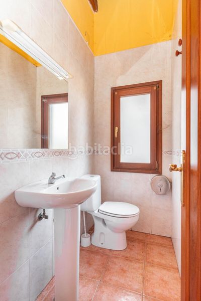Foto 44b1b3d0-1a57-4d3b-b381-14f3e11b3fad. Edificio in lugar basoreu 3 in Nava