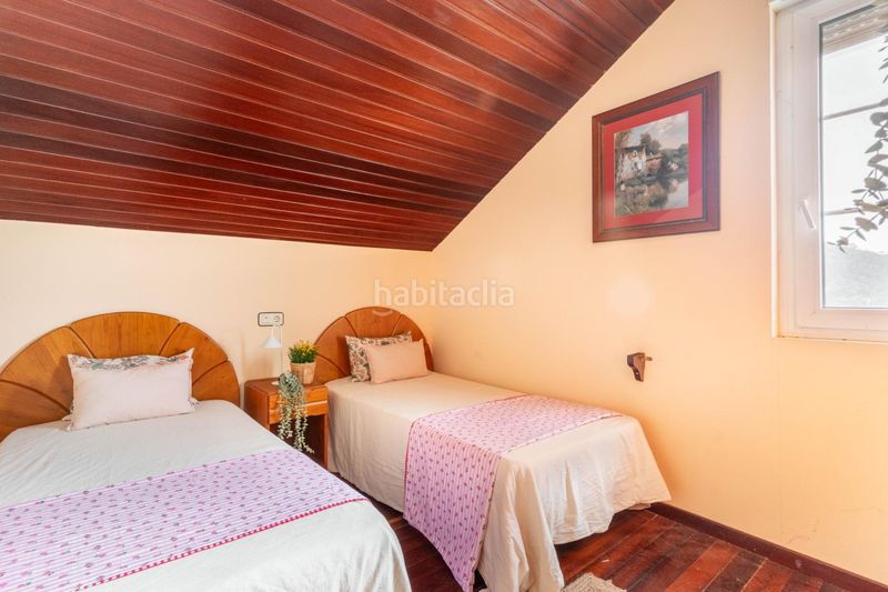 Foto 532f4b45-6b85-4d6e-9eec-83f104698038. Edificio in lugar basoreu 3 in Nava
