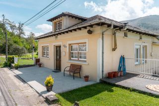 Maison à Coaña. Serenidad a un paso de los servicios y la costa en el occidente