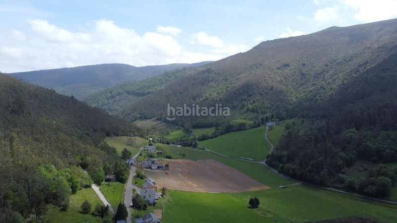 Foto 117d4379-aae7-48a5-bd4a-c73f9efcd6d4. Casa amb aparcament a Coaña