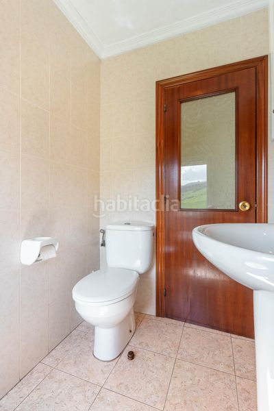 Foto 120a8ff3-46d7-429d-8928-e8774b99615b. Casa amb aparcament a Coaña