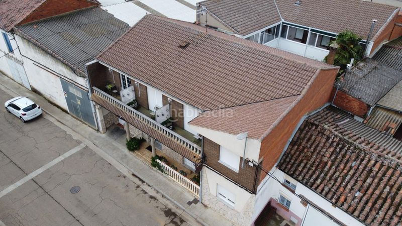 Foto c400c8a1-ec5b-45df-9dc0-0d9522b56188. Edifici a calle espolon abajo 6 a Bercianos del Páramo