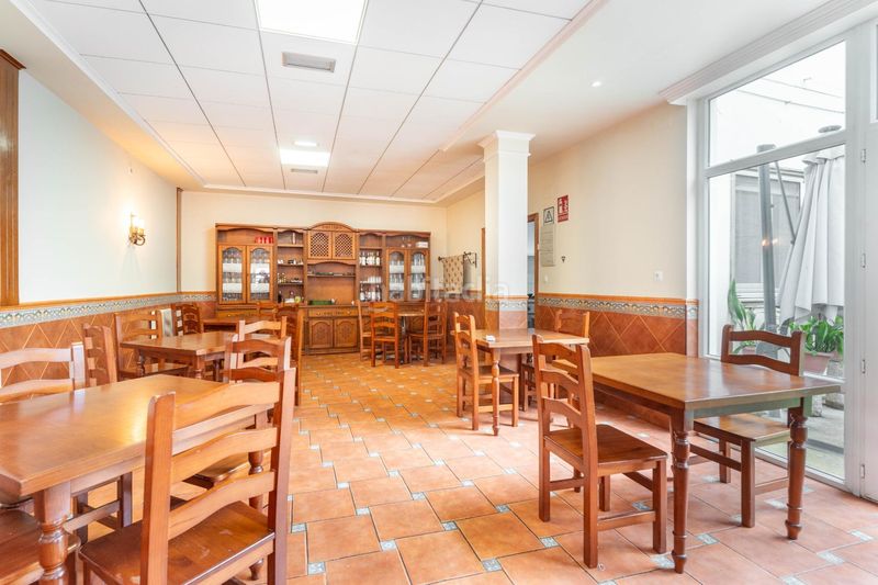 Foto e6be9ee3-5438-4950-80b5-b13127f7e266. Edifici a calle espolon abajo 6 a Bercianos del Páramo