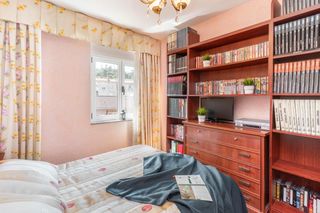 Appartement à Plaza leon 1. Piso en venta en las vegas corvera de asturias