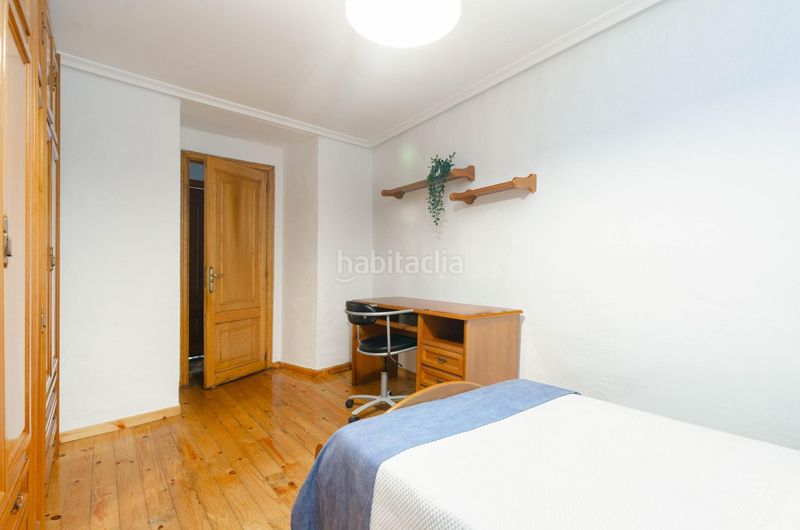 Foto a0bb8b04-dcf1-4864-8e26-bb7b8830dbb1. Casa amb calefacció aparcament a Tineo