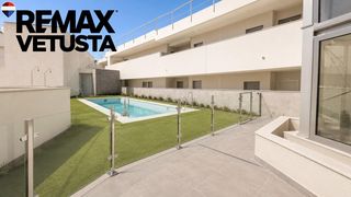 Flat  Calle ensenada (sj). Vivienda nueva en san josé con aerotermia, piscina y garaje a me
