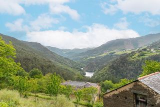 Maison  Merou 24. Despierta en un lugar con historia escuela tradicional asturiana