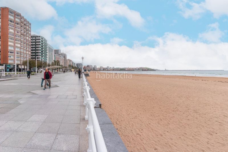 Foto f1ca66b6-b8b1-4984-bd1e-5e1bbcfdd823. Pis a calle aguado 20 a La Arena Gijón