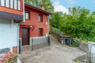 Masia  Calle pelo negro 1. Casa con terreno adosada san martin del rey aurelio