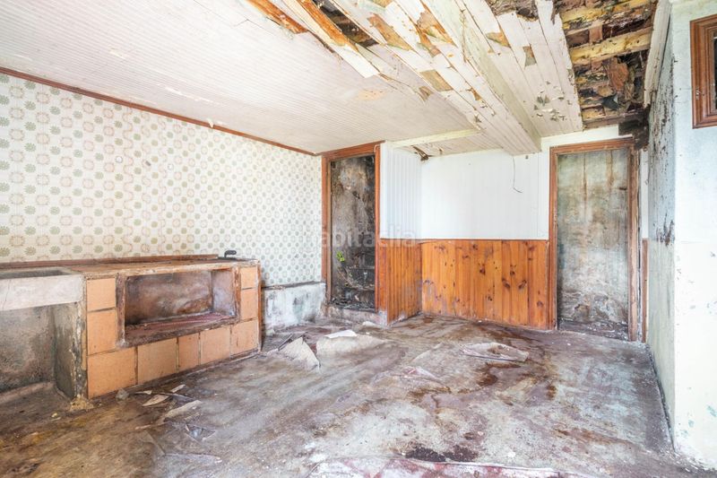 Foto 5875a382-7155-47c7-9961-f5ce3b28e661. Casa a castañeu 31 a Parres