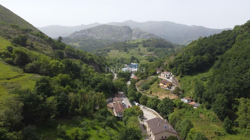 Foto d2449bbb-d6ec-4972-8de9-5d11a34a9df2. Casa a castañeu 31 a Parres
