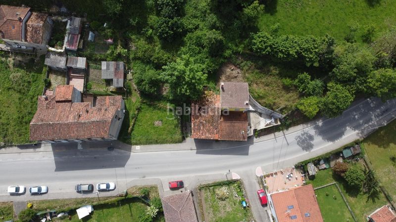 Foto d5b4fcd0-8e29-4430-8bde-34fb178448ef. Casa a castañeu 31 a Parres