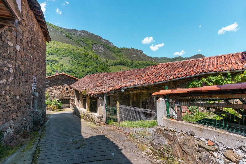 Foto 0cf6a6e2-cd98-459f-9c35-f631ad5001d8. Casa a lugar lugar ricabo 200 a Quirós