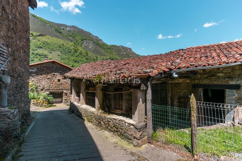 Foto b21f0cc7-44eb-4a5e-86dd-067834e1846e. Casa a lugar lugar ricabo 200 a Quirós