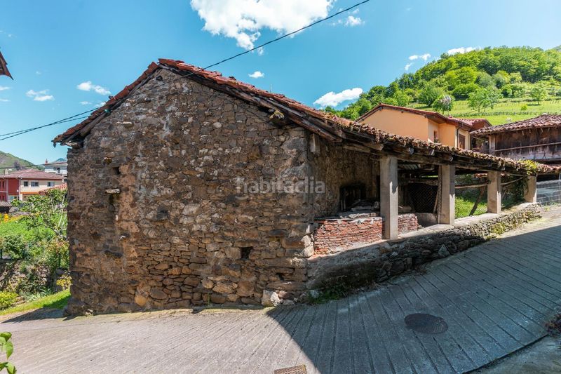 Foto c605a522-c3b7-44ac-b28a-137de8e6c9bc. Casa a lugar lugar ricabo 200 a Quirós
