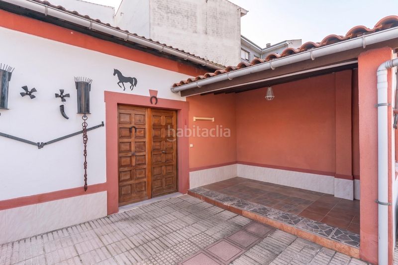 Foto 22026285-a6fc-46bc-9071-2198947c89e6. Casa a calle jose manuel bobes 26 a Llanera
