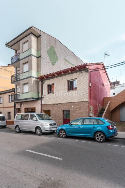 Foto 62b43fd8-a84e-4843-95a5-d6214b49ae04. Casa a calle jose manuel bobes 26 a Llanera