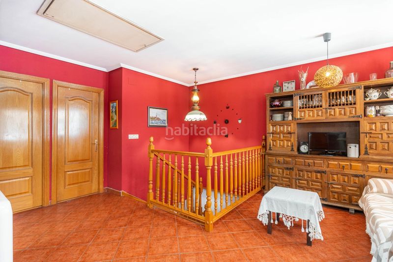 Foto deb9bc31-04f5-4bc8-8c08-f35c0ffe7852. Casa a calle jose manuel bobes 26 a Llanera
