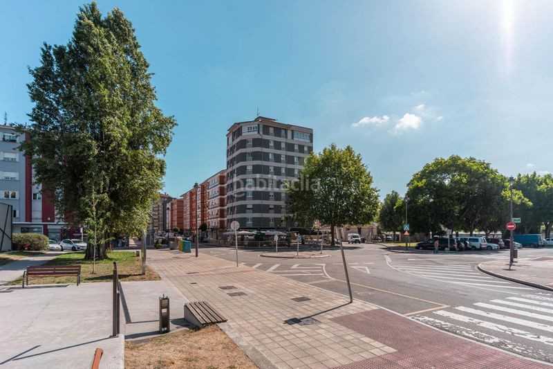 Foto acf85200-90b2-465f-86c6-fb2c87647919. Pis a calle de fruela a Versalles Avilés