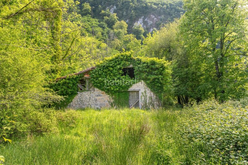 Foto fb3c9f8c-d197-4966-9c39-2bf1cf0c6638. Casa a polígono cangas de onis 64 a Cangas de Onís