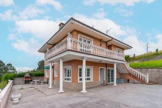 Maison  Camino de la fombica-pedrera 115. Espectacular casa unifamiliar de 6 hab. con sauna y finca de más