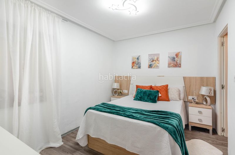 Foto a64f9bfa-1ee2-42fc-ba5a-5cf493190f36. Casa adossada amb piscina a Grado