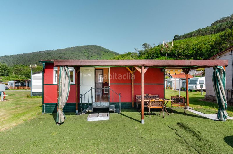 Foto f9d4b8d1-c294-4edc-8880-c1fbe2b1eb71. Casa a travesía 241 a Cudillero