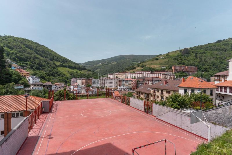 Foto 49c381a1-3166-484d-be5b-46ea0d51711c. Pis a calle lorenzo menende 2 a Cangas del Narcea