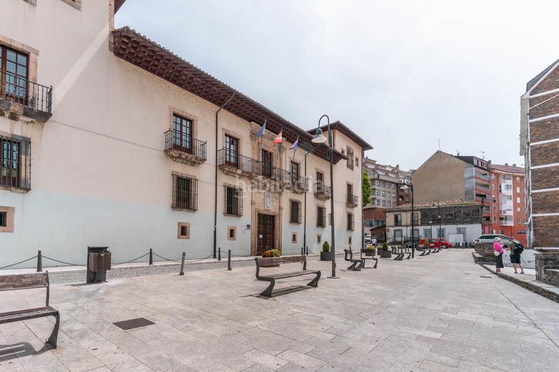 Foto 5d503d55-7186-45b1-ad5f-852073de76f5. Pis a calle lorenzo menende 2 a Cangas del Narcea