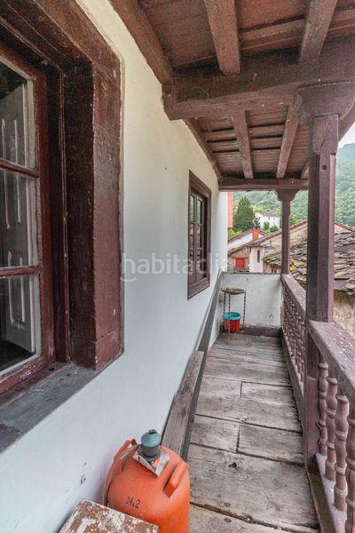 Foto 20deeb1a-0863-4267-a7b1-327160c358cf. Casa adossada a Aller