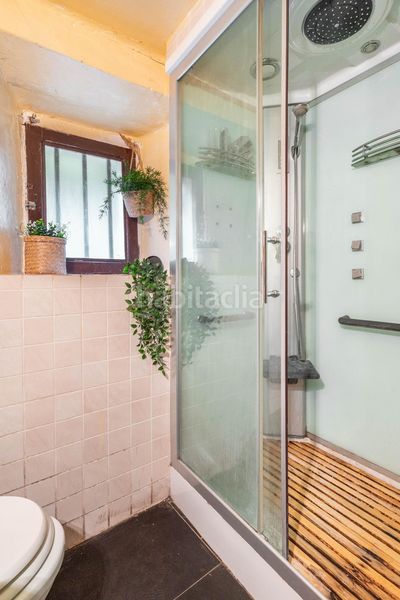 Foto 67b4bfcf-affb-4cc0-b23c-8825611ede6c. Casa adossada a Aller