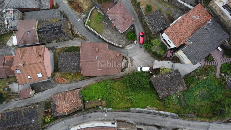 Foto a747876c-3904-4547-8048-e62e210d2016. Casa adossada a Aller