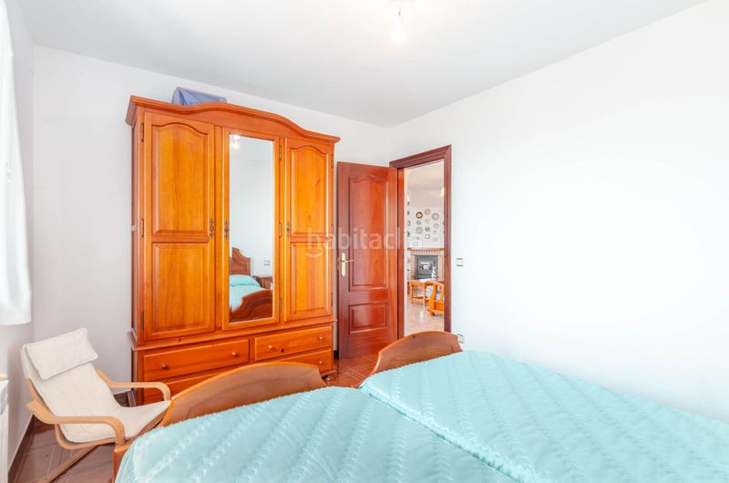 Foto 0913456c-efbc-4223-b315-12d5074b02cd. Chalet en montiana a poago- Fresno 51 preciosa casa de dos plantas dos viviendas independientes y amplio terreno en Fresno monteana en Gijón