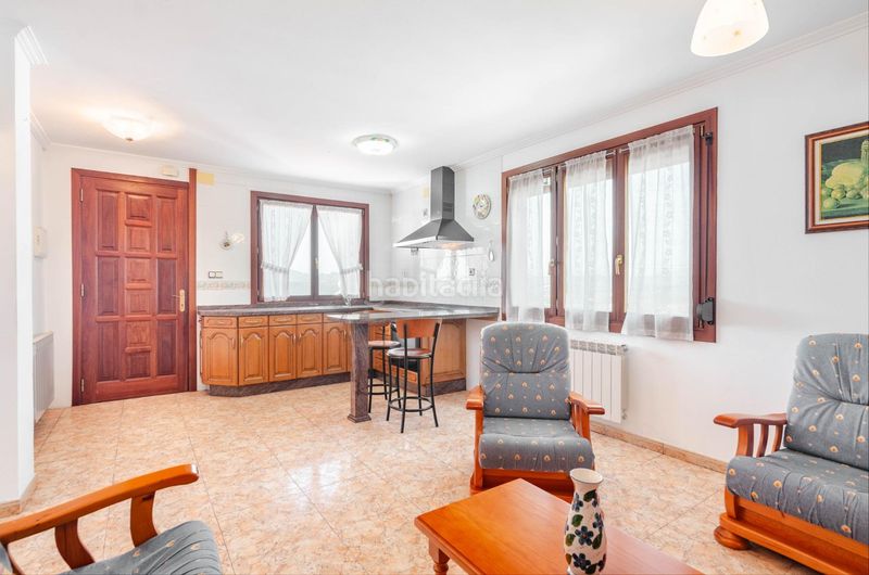 Foto 4f7725f9-8693-45a7-b5fd-a4b8ea4182ef. Chalet en montiana a poago- Fresno 51 preciosa casa de dos plantas dos viviendas independientes y amplio terreno en Fresno monteana en Gijón