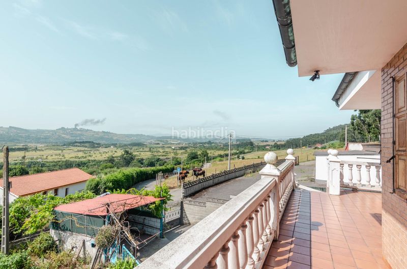 Foto d23dd08a-8c46-4eec-84ed-709f3a26511f. Chalet en montiana a poago- Fresno 51 preciosa casa de dos plantas dos viviendas independientes y amplio terreno en Fresno monteana en Gijón