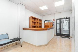 Local Comercial a Calle calle torre de abajo 53. La auténtica oportunidad para dar vida a tu nuevo negocio en ast