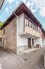 Casa a schiera in Lugar lugar enfistiella 37. Casa  asturiana adosada para reformar en enfistiella, nembra.