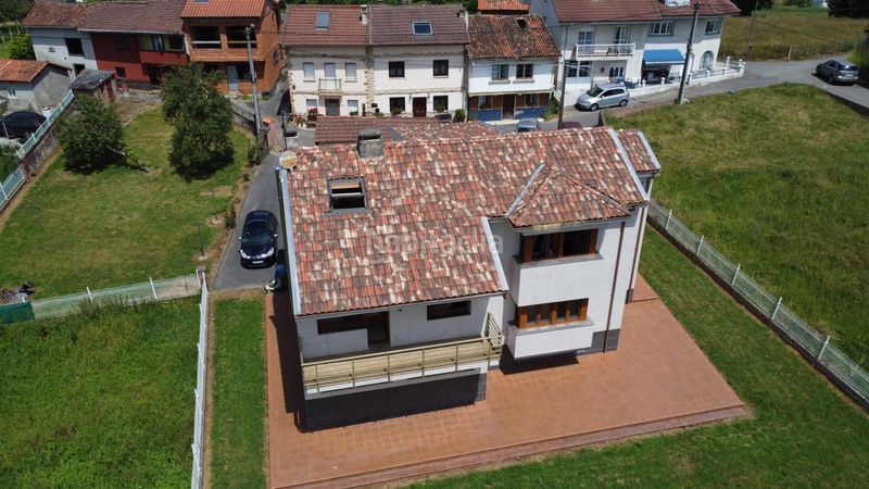 Foto 5dd1d9fb-d432-4fca-a9d0-2e4b6d11840c. Chalet en lugar castañera 32 chalet en castañera nava en Bimenes