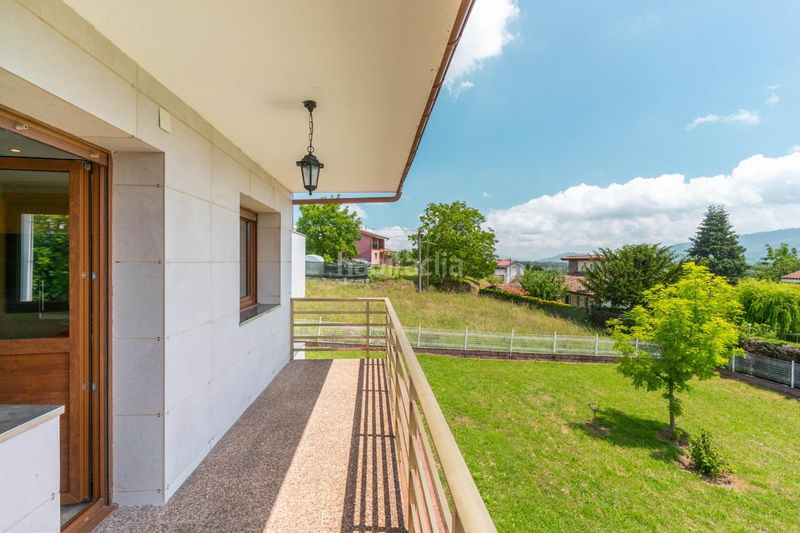 Foto f232cae5-b8dd-434d-bde3-8429ca4269ee. Chalet en lugar castañera 32 chalet en castañera nava en Bimenes