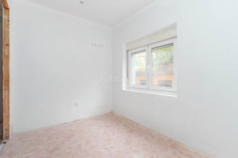 Foto a45b77a7-ec9b-4571-88c2-409c63f5a9f1. Pis a calle corigos 6 a Aller